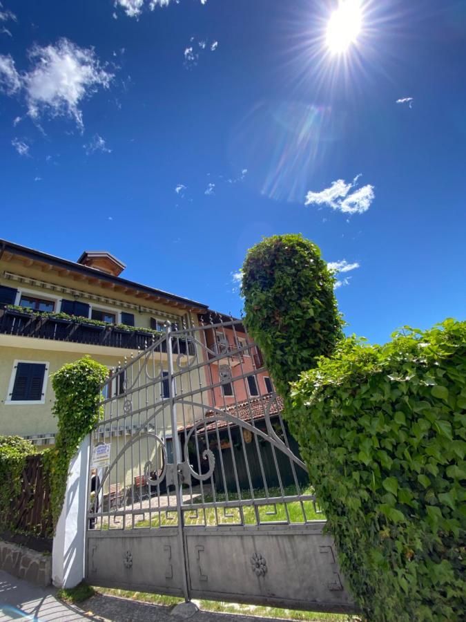 Casa Nina Lejlighed Mezzolago Eksteriør billede
